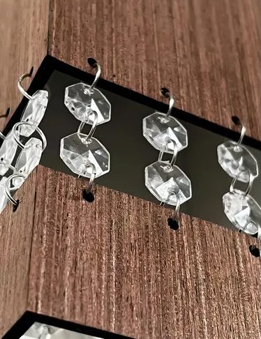 2 Luminárias de Cristais Acrílico e MDF | Alma & Casa
