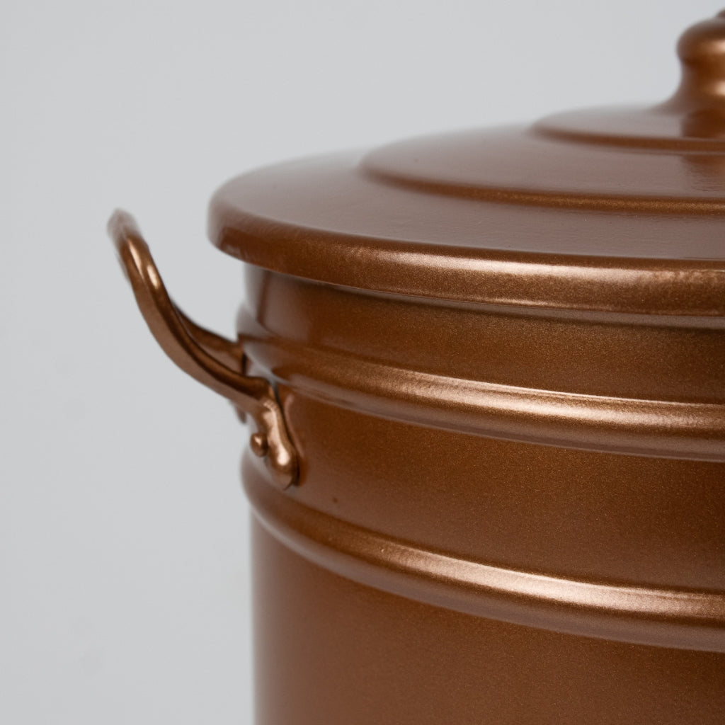 Lixeira Rose Gold: Elegância Artesanal | Alma & Casa