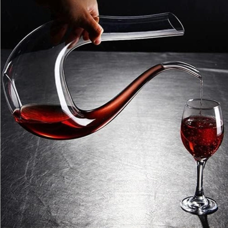 Decanter Modelo U Artesanal: Elegância e Design Único | Alma & Casa