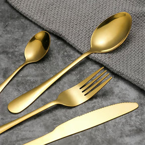 Talheres Slim Ouro & Prata: Dueto de Elegância | Alma & Casa