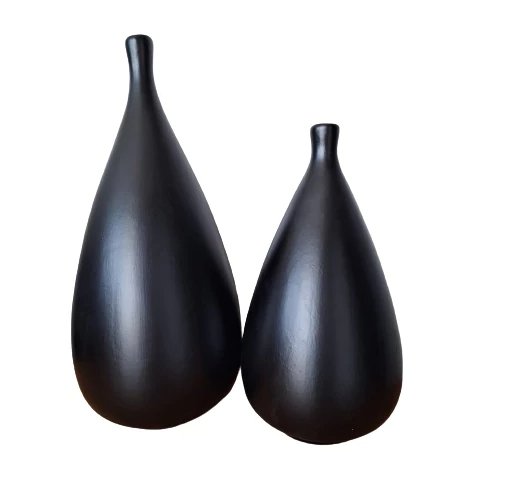 Vasos Pino com Design Escultural em Cerâmica | Alma & Casa