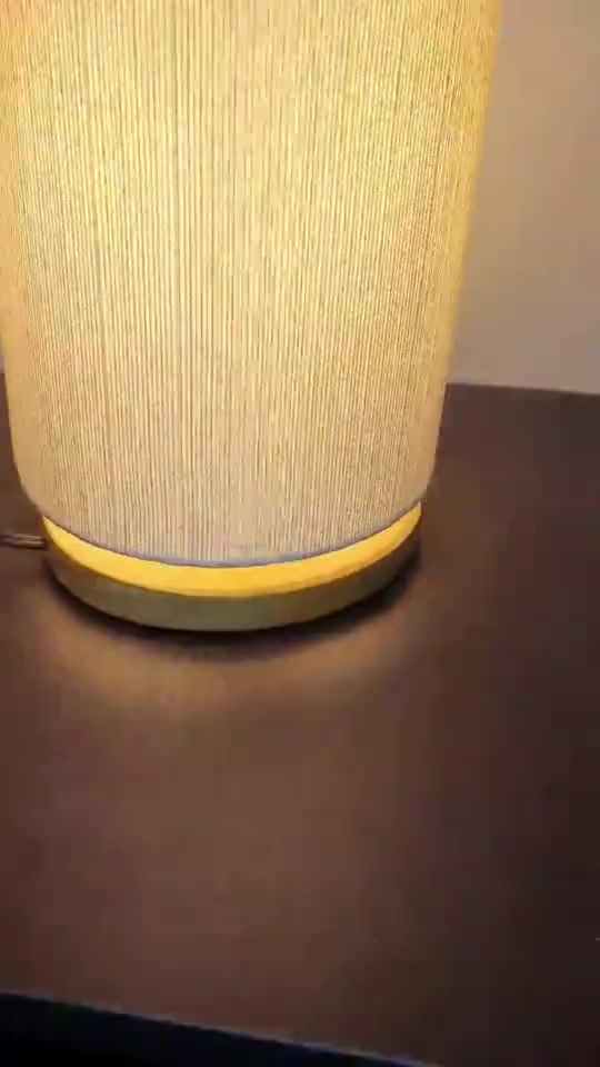 Abajur Cabeceira De Cama Decorativo Quarto Escritório  sala Casa bivolt