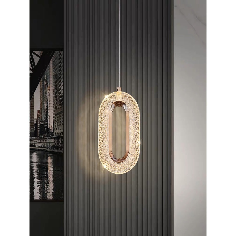Pendente Cristal Oval Elipse Moderno Dourado – Geometria em Luz | Alma & Casa