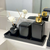 Conjunto Banheiro Porcelana 4 Peças com Bandeja | Alma & Casa