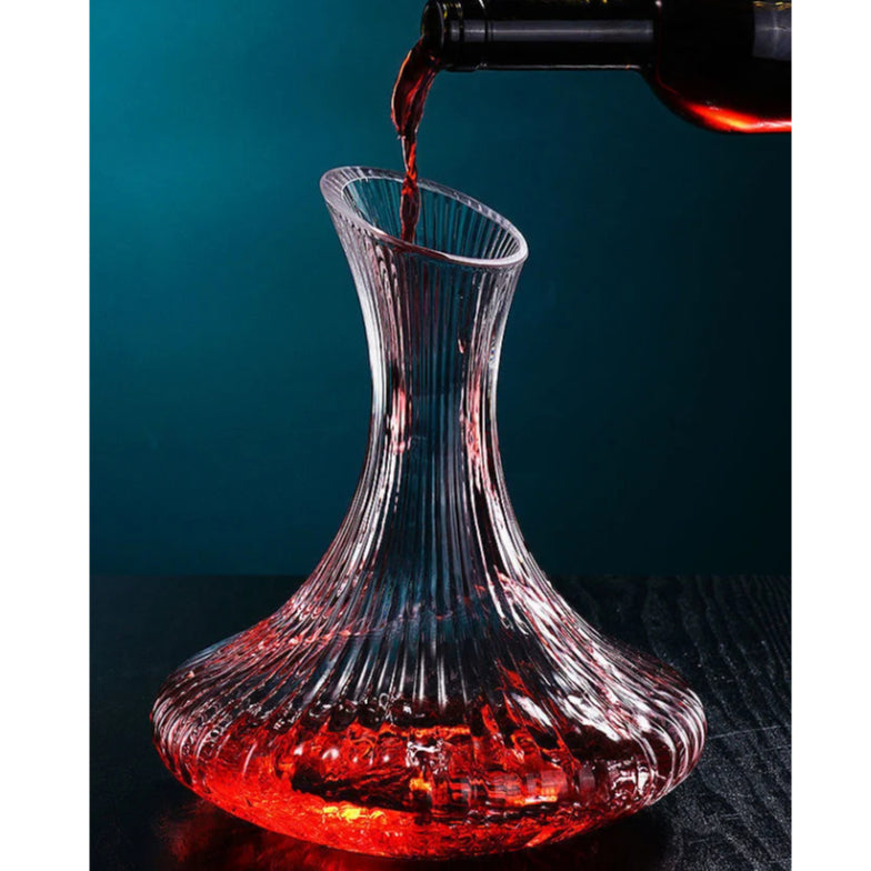 Decanter para Vinho Canelado: Elegância e Harmonia | Alma & Casa