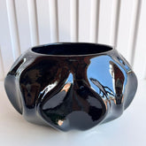 Cachepot Onda Preto em Cerâmica Alto Brilho | Alma & Casa