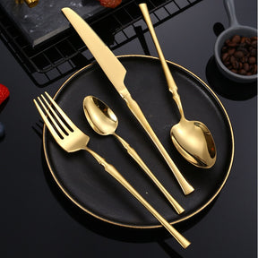 Encanto Dourado à Mesa: Talheres Luxo 24 Peças | Alma & Casa