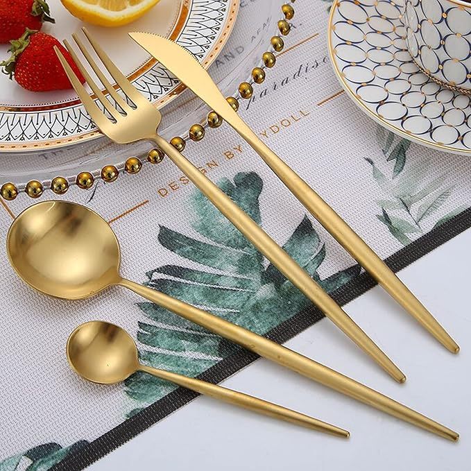 Talheres Sofisticação a Mesa em Dourado 24 pcs | Alma & Casa
