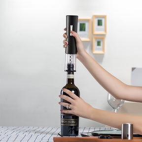 Abridor de Vinho Elétrico: Charme e Praticidade | Alma & Casa
