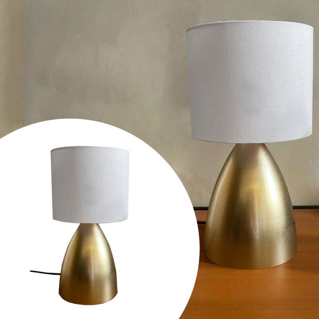 Abajur Clássico Dourado com Cúpula de Tecido | Alma & Casa