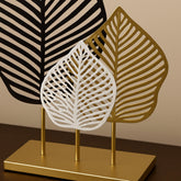 Escultura Folha Tripla em Metal – Arte e Elegância | Alma & Casa