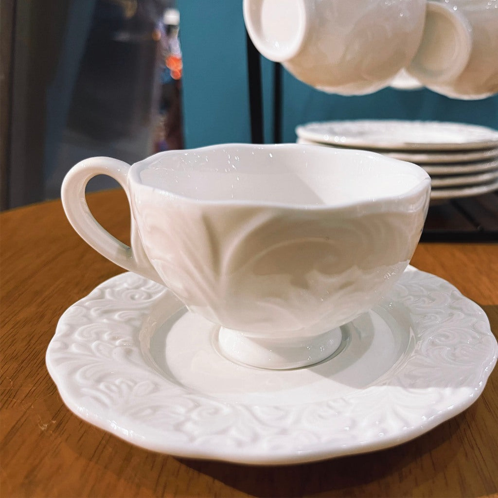 Conjunto de Xícaras em Porcelana Requinte 12pçc| Alma & Casa