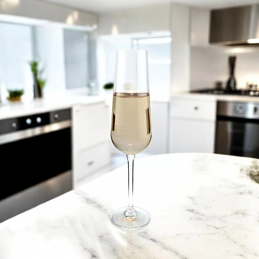 Brinde com Cristal: Taças Flauta Ardea 220ml | Alma & Casa