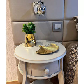Bandeja Decorativa Dourada em Resina Elegante | Alma & Casa