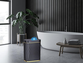 Lixeira com Sensor Touch 8L Preta: Elegância e Praticidade | Alma & Casa