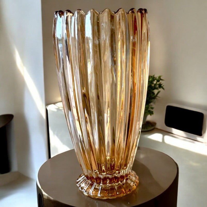 Vaso Dourado Lótus em Vidro Metalizado | Alma & Casa