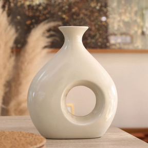 Vaso Orgânico Vazado em Cerâmica Minimalista | Alma & Casa