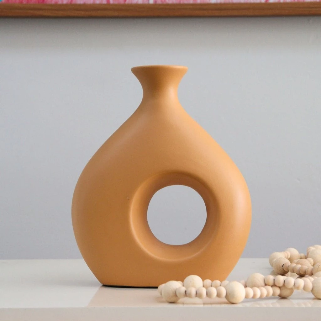Vaso Orgânico Vazado em Cerâmica Minimalista | Alma & Casa