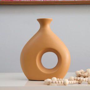 Vaso Orgânico Vazado em Cerâmica Minimalista | Alma & Casa